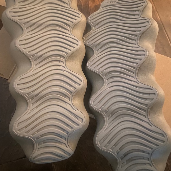 Adidas Yeezy 450 Stone Flax Men Size 10 NWT - Picture 3 of 7